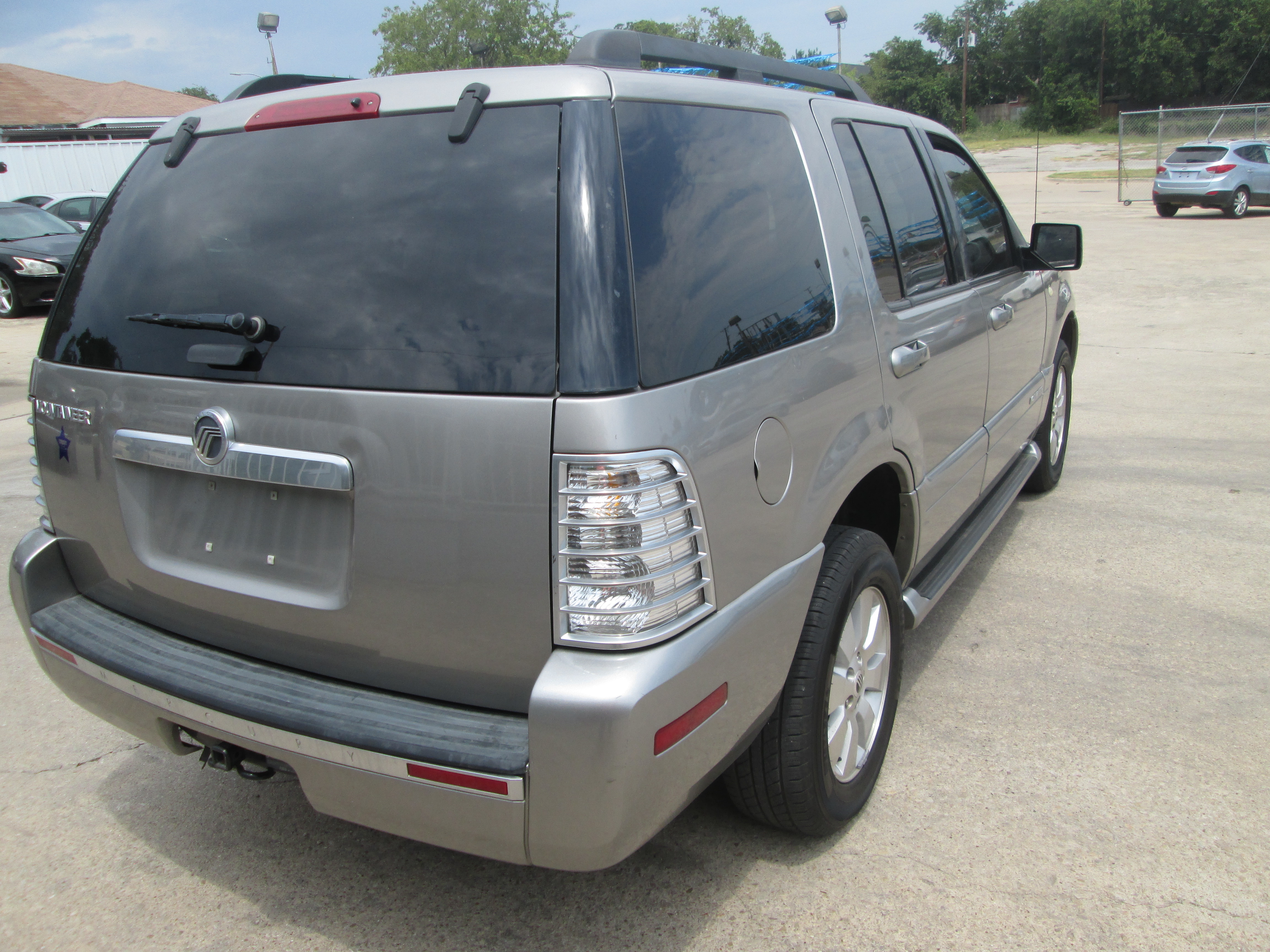 Cowboy Car Sales II, Inc. 2008 Mercury Mountaineer Base 4.0L 2WD