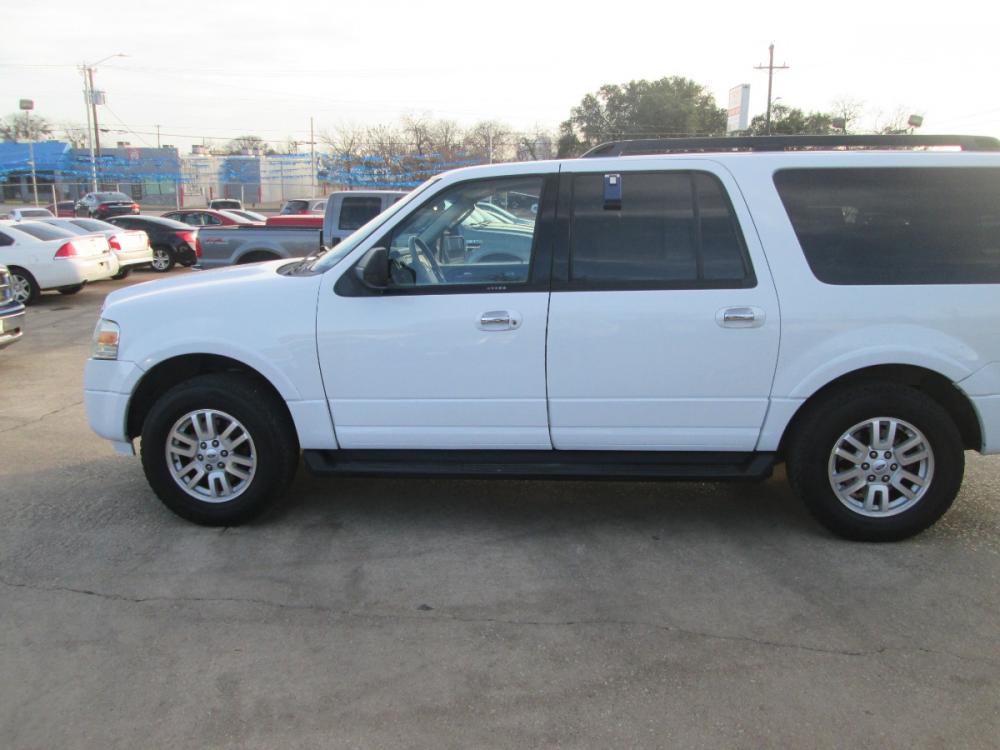 2011 Ford Expedition EL King Ranch 2WD (1FMJK1H53BE) with an 5.4L V8 SOHC 16V FFV engine, 6-Speed Automatic transmission, located at 1815 NE 28th St., Fort Worth, TX, 76106, (817) 625-6251, 32.795582, -97.333069 - Photo #9