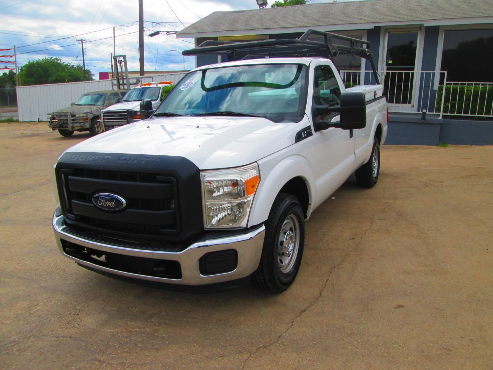 2014 WHITE Ford F-250 SD XL 2WD (1FTBF2A69EE) with an 6.2L V8 OHV 16V engine, 6-Speed Automatic transmission, located at 1815 NE 28th St., Fort Worth, TX, 76106, (817) 625-6251, 32.795582, -97.333069 - Photo #0
