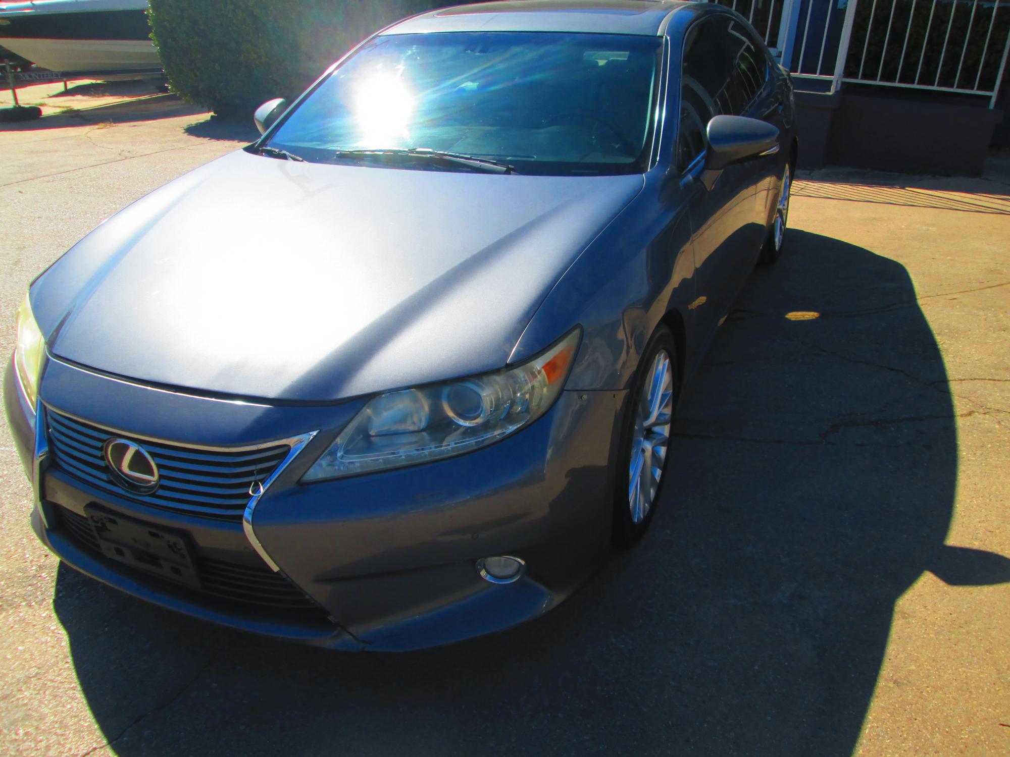 photo of 2014 Lexus ES 350 Sedan