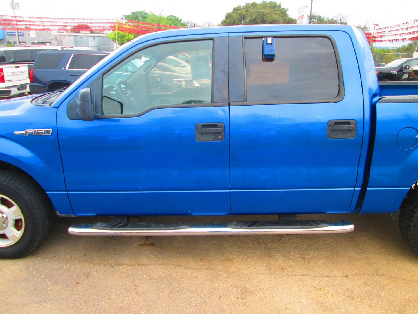 2009 BLUE Ford F-150 (1FTRW12W09F) with an 4.6L V8 OHC FFV engine, 4-Speed Automatic transmission, located at 1815 NE 28th St., Fort Worth, TX, 76106, (817) 625-6251, 32.795582, -97.333069- Photo#7