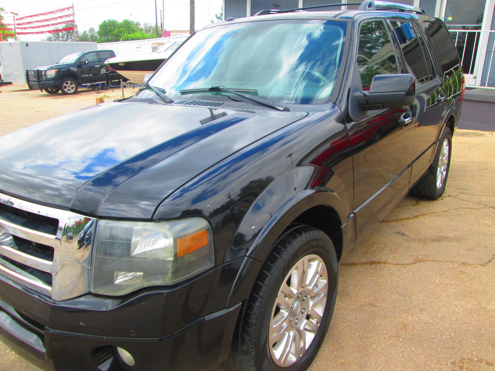 photo of 2013 Ford Expedition Limited 2WD