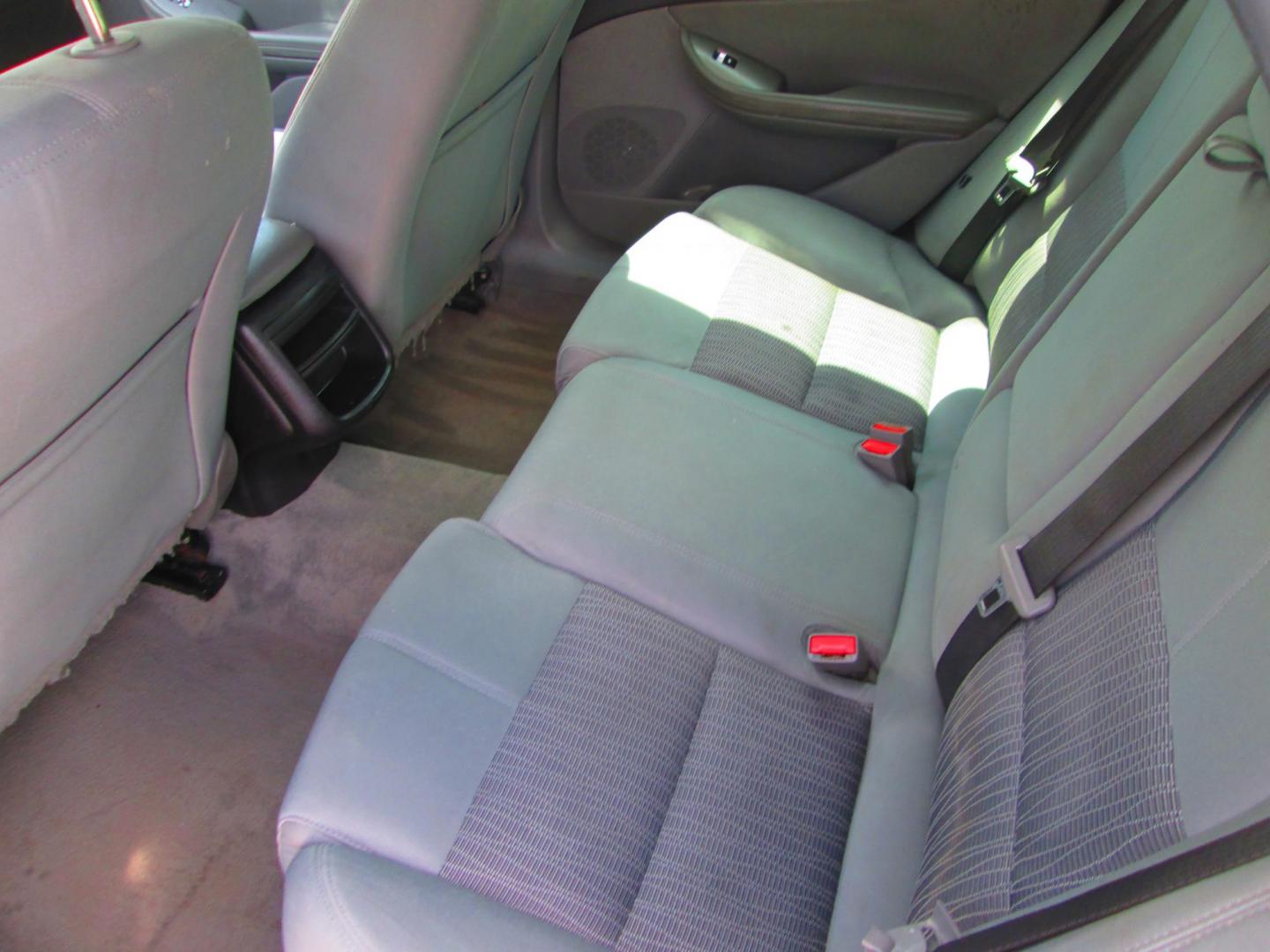 2016 BLUE Chevrolet Impala LS (2G11Z5SA1G9) with an 2.5L L4 DOHC 16V engine, 6A transmission, located at 1815 NE 28th St., Fort Worth, TX, 76106, (817) 625-6251, 32.795582, -97.333069 - Photo#8