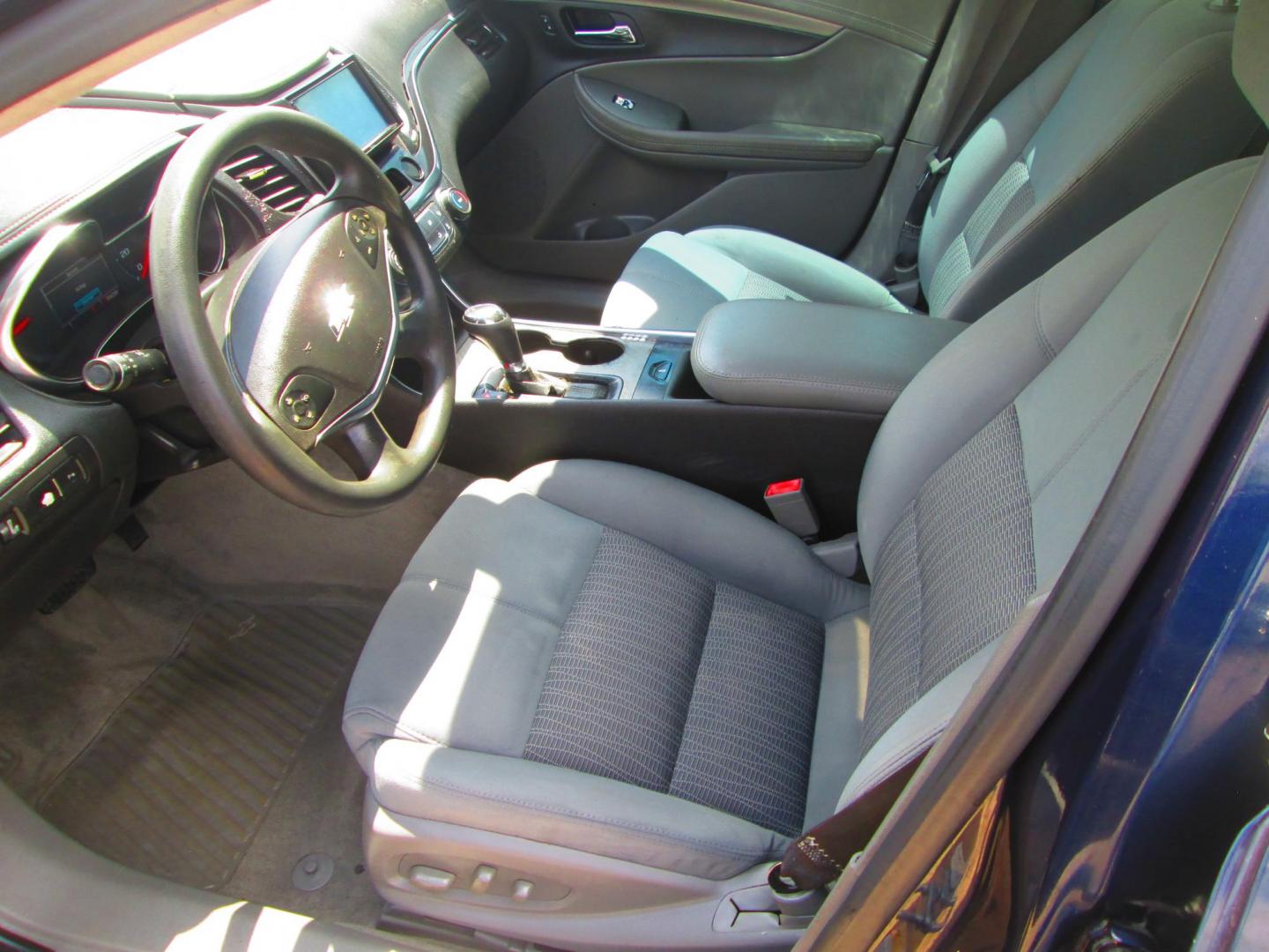 2016 BLUE Chevrolet Impala LS (2G11Z5SA1G9) with an 2.5L L4 DOHC 16V engine, 6A transmission, located at 1815 NE 28th St., Fort Worth, TX, 76106, (817) 625-6251, 32.795582, -97.333069 - Photo#10