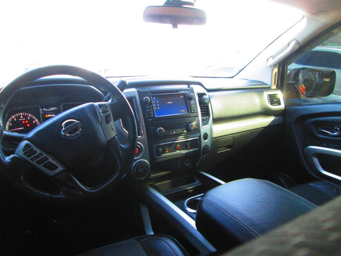 2017 RED Nissan Titan (1N6AA1E54HN) , located at 1815 NE 28th St., Fort Worth, TX, 76106, (817) 625-6251, 32.795582, -97.333069 - Photo#9