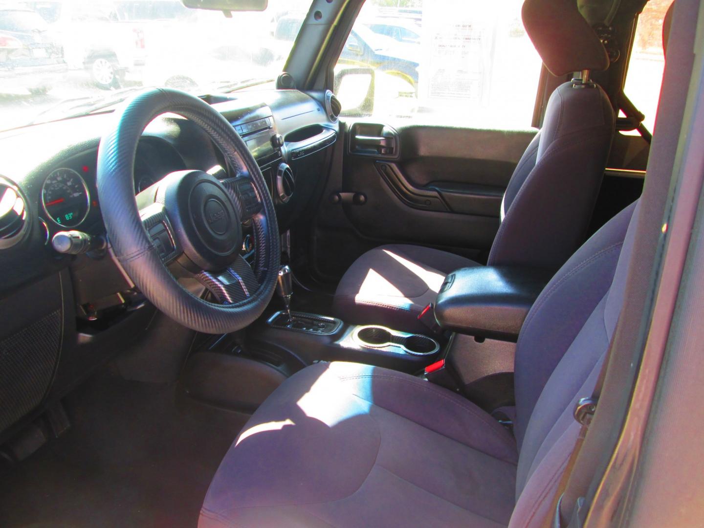 2013 SILVER Jeep Wrangler Sport 4WD (1C4GJWAG1DL) with an 3.6L V6 DOHC 24V FFV engine, located at 1815 NE 28th St., Fort Worth, TX, 76106, (817) 625-6251, 32.795582, -97.333069- Photo#8