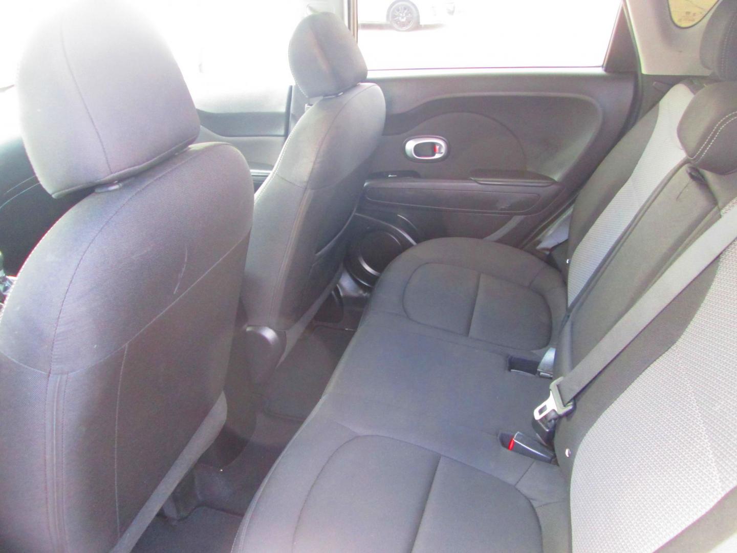 2019 BLACK Kia Soul + (KNDJP3A57K7) with an 2.0L L4 DOHC 16V engine, 6A transmission, located at 1815 NE 28th St., Fort Worth, TX, 76106, (817) 625-6251, 32.795582, -97.333069 - Photo#9