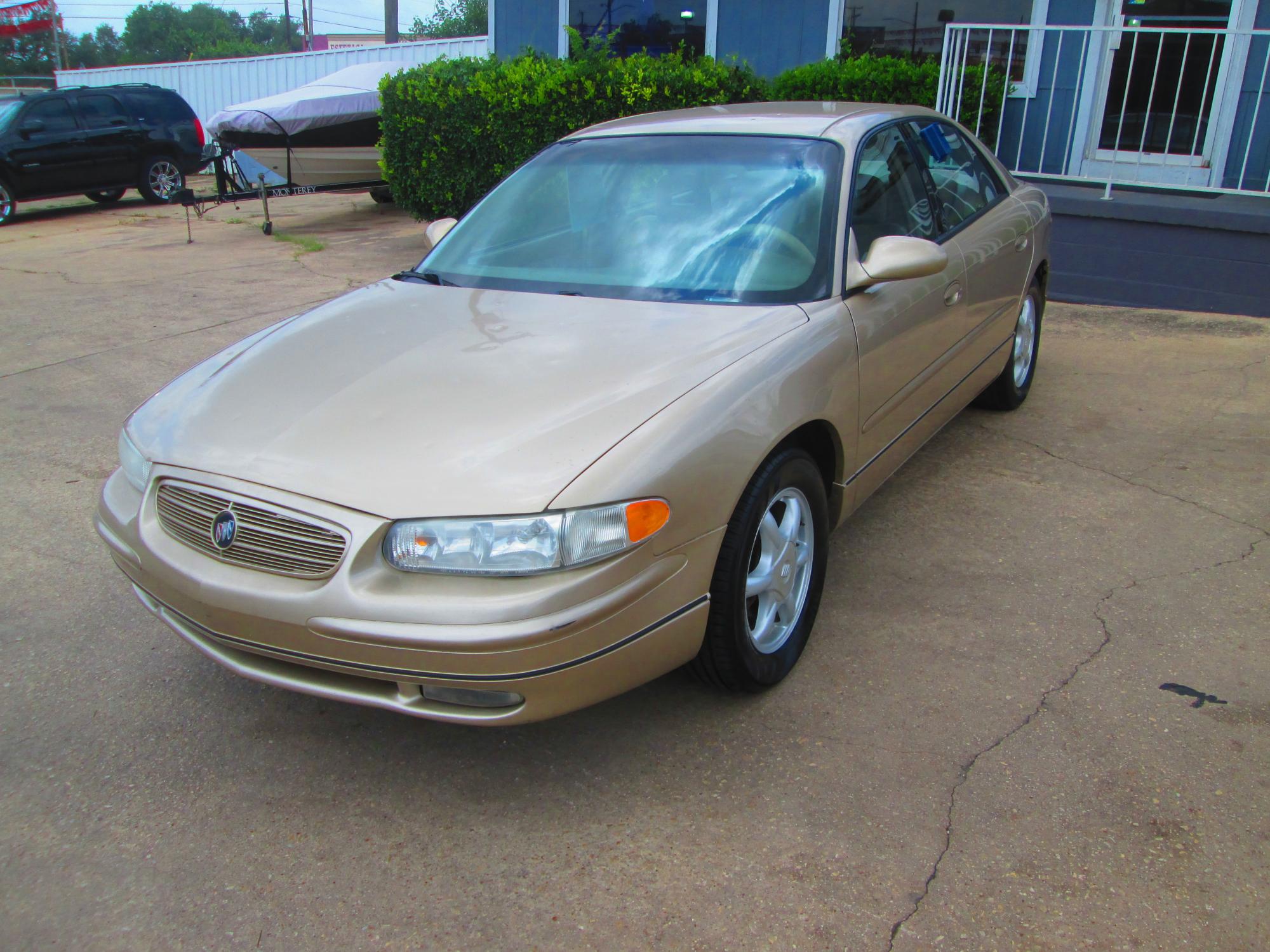 photo of 2004 Buick Regal LS