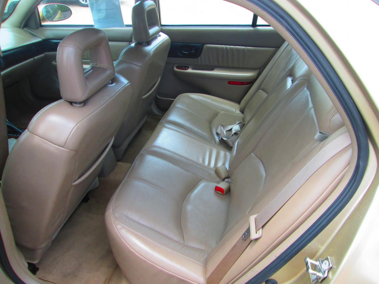 2004 GOLD Buick Regal LS (2G4WB52K341) with an 3.8L V6 OHV 12V engine, 4-Speed Automatic Overdrive transmission, located at 1815 NE 28th St., Fort Worth, TX, 76106, (817) 625-6251, 32.795582, -97.333069 - Photo#8