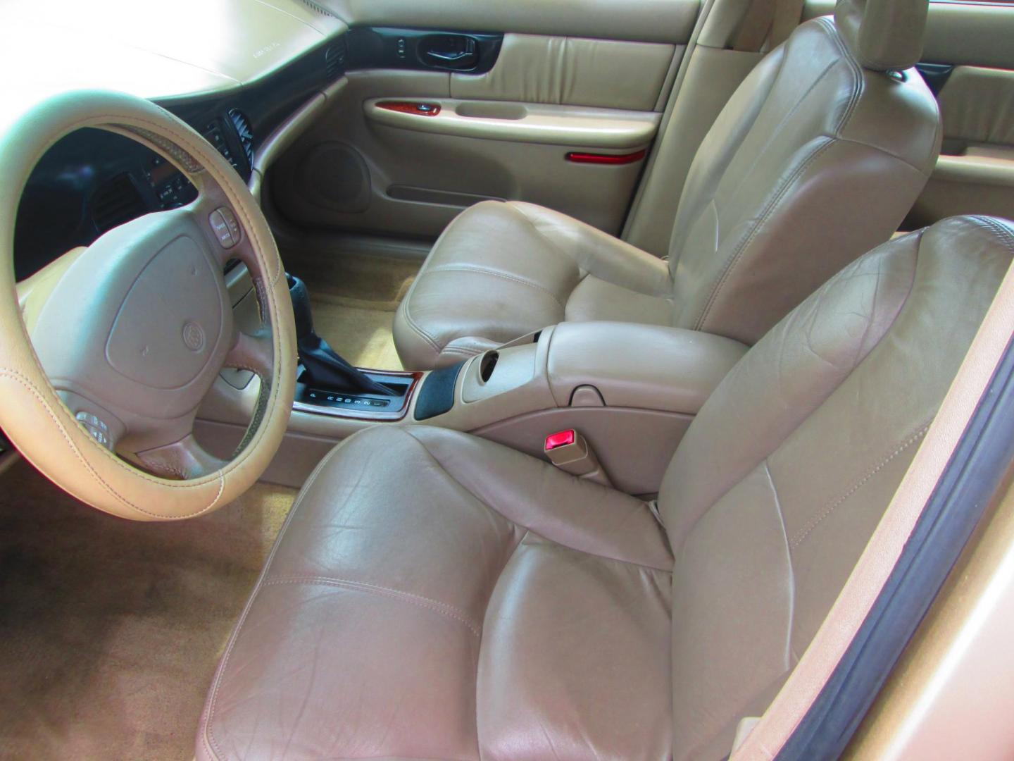 2004 GOLD Buick Regal LS (2G4WB52K341) with an 3.8L V6 OHV 12V engine, 4-Speed Automatic Overdrive transmission, located at 1815 NE 28th St., Fort Worth, TX, 76106, (817) 625-6251, 32.795582, -97.333069 - Photo#10