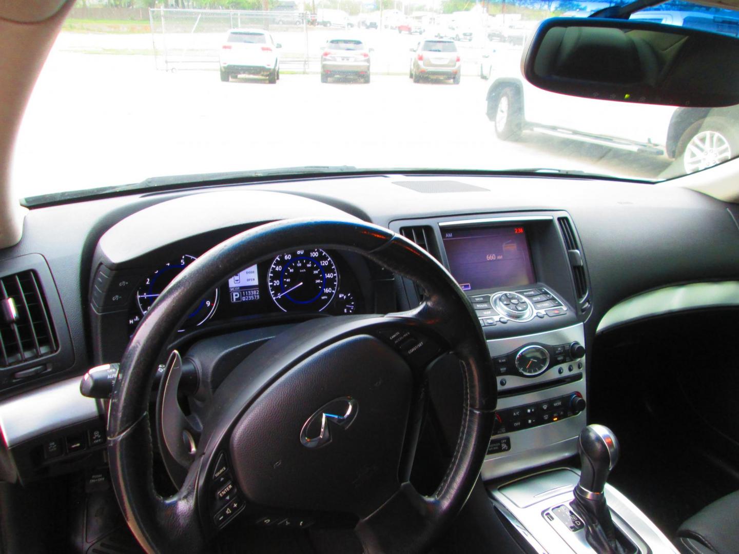 2014 WHITE Infiniti Q60 Coupe AWD (JN1CV6EL6EM) with an 3.7L V6 DOHC 24V engine, 7-Speed Automatic transmission, located at 1815 NE 28th St., Fort Worth, TX, 76106, (817) 625-6251, 32.795582, -97.333069 - Photo#21