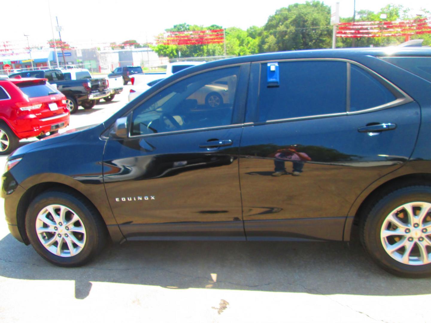 2018 BLACK Chevrolet Equinox LS 2WD (2GNAXHEV2J6) with an 1.5L L4 DIR DOHC 16V TURBO engine, 6A transmission, located at 1815 NE 28th St., Fort Worth, TX, 76106, (817) 625-6251, 32.795582, -97.333069 - Photo#7