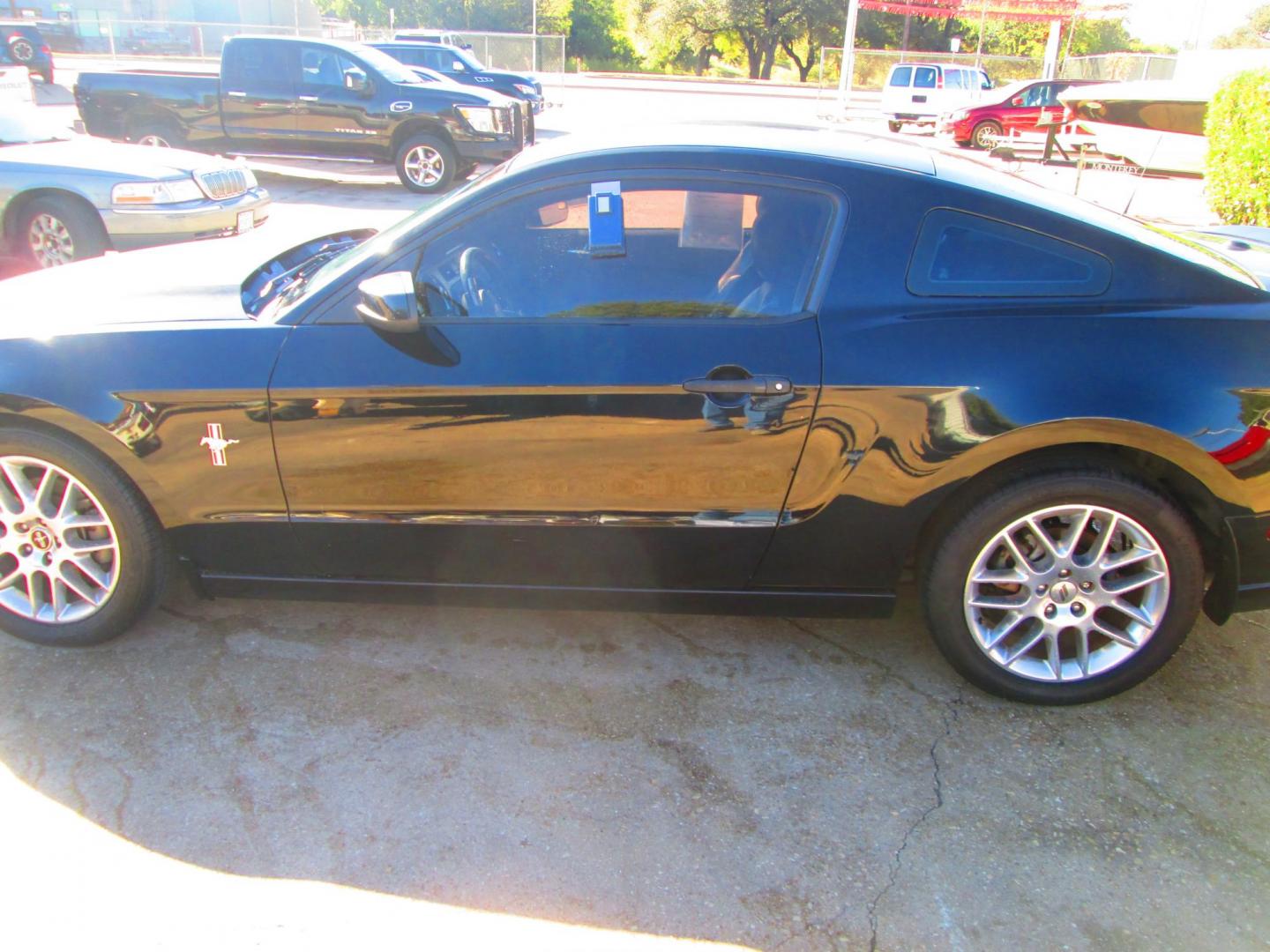 2014 BLACK Ford Mustang V6 Coupe (1ZVBP8AMXE5) with an 3.7L V6 DOHC 24V engine, located at 1815 NE 28th St., Fort Worth, TX, 76106, (817) 625-6251, 32.795582, -97.333069 - Photo#7