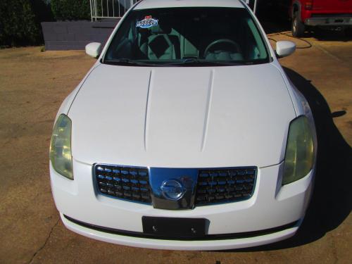 2005 Nissan Maxima SE