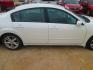 2005 WHITE Nissan Maxima SE (1N4BA41E15C) with an 3.5L V6 DOHC 24V engine, 5-Speed Automatic Overdrive transmission, located at 1815 NE 28th St., Fort Worth, TX, 76106, (817) 625-6251, 32.795582, -97.333069- Photo#3