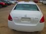 2005 WHITE Nissan Maxima SE (1N4BA41E15C) with an 3.5L V6 DOHC 24V engine, 5-Speed Automatic Overdrive transmission, located at 1815 NE 28th St., Fort Worth, TX, 76106, (817) 625-6251, 32.795582, -97.333069- Photo#5