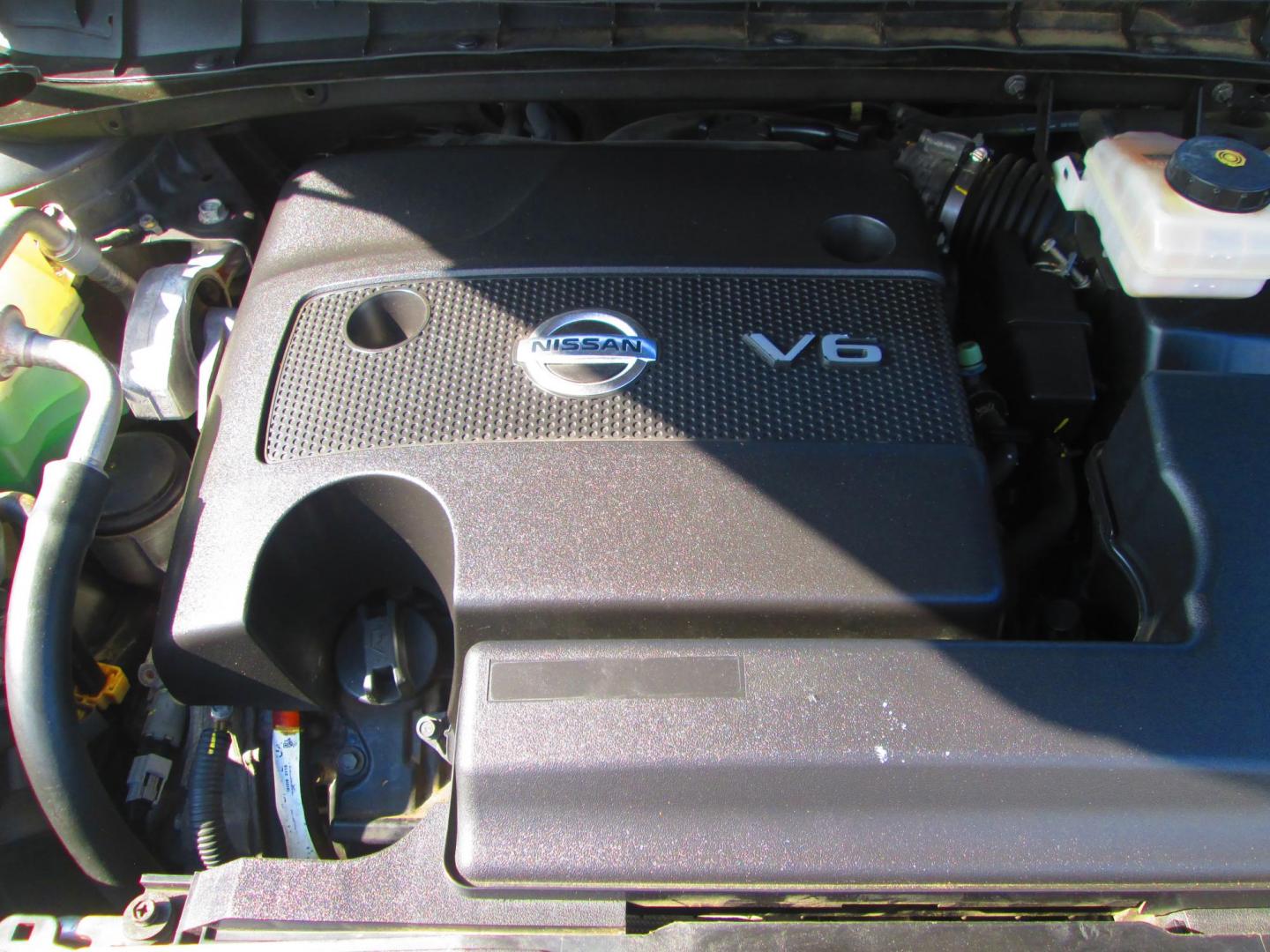 2016 GRAY Nissan Murano Platinum AWD (5N1AZ2MH7GN) with an 3.5L V6 DOHC 24V engine, CVT transmission, located at 1815 NE 28th St., Fort Worth, TX, 76106, (817) 625-6251, 32.795582, -97.333069 - Photo#12