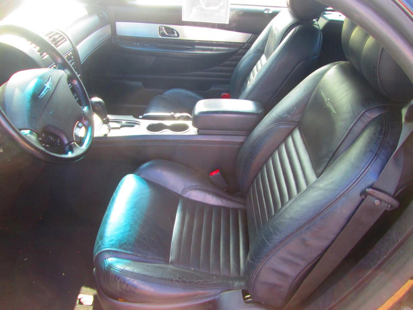 2003 BLACK Ford Thunderbird Deluxe (1FAHP60A13Y) with an 3.9L V8 DOHC 32V engine, 5-Speed Automatic Overdrive transmission, located at 1815 NE 28th St., Fort Worth, TX, 76106, (817) 625-6251, 32.795582, -97.333069 - Photo#9