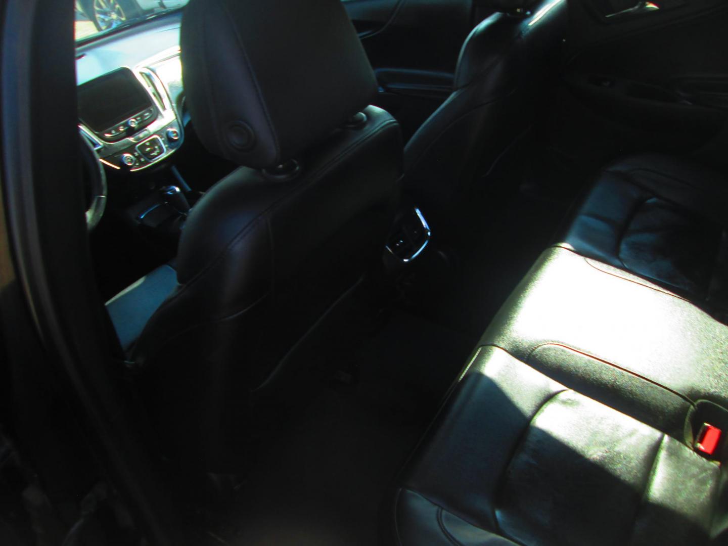 2017 BLACK Chevrolet Malibu 1LT (1G1ZE5ST4HF) with an 1.5L L4 DOHC 16V engine, 6A transmission, located at 1815 NE 28th St., Fort Worth, TX, 76106, (817) 625-6251, 32.795582, -97.333069 - Photo#8