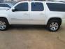 2011 WHITE GMC Yukon XL SLT-1 1/2 Ton 4WD (1GKS2KE32BR) with an 5.3L V8 OHV 16V FFV engine, 4-Speed Automatic transmission, located at 1815 NE 28th St., Fort Worth, TX, 76106, (817) 625-6251, 32.795582, -97.333069 - Photo#9