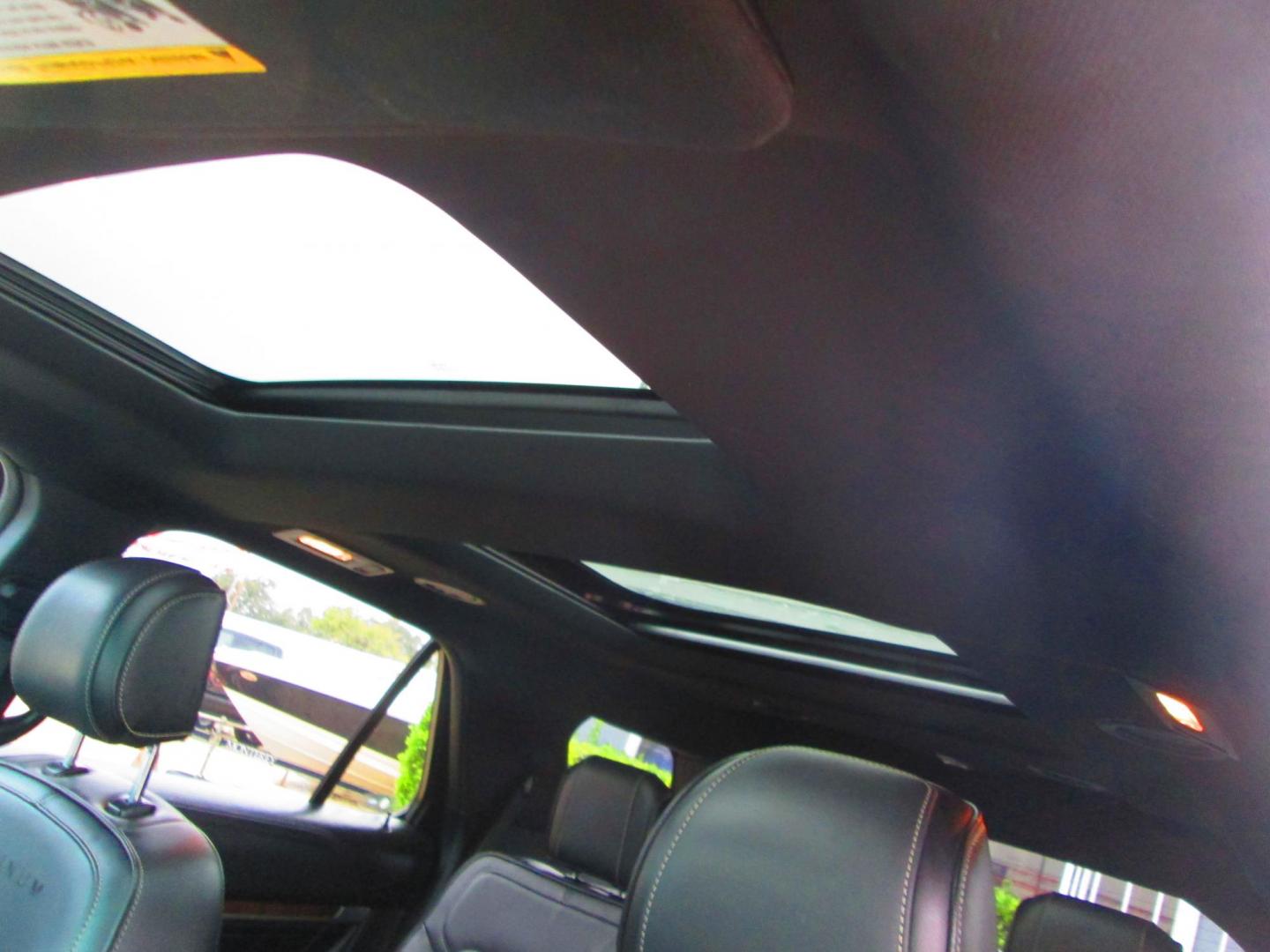 2016 BLACK Ford Explorer Platinum AWD (1FM5K8HT9GG) with an 3.5L V6 DOHC 24V engine, 6A transmission, located at 1815 NE 28th St., Fort Worth, TX, 76106, (817) 625-6251, 32.795582, -97.333069 - Photo#12