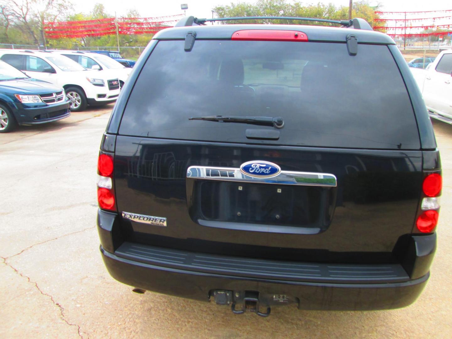 2010 BLACK Ford Explorer Limited 4.0L 2WD (1FMEU6FE1AU) with an 4.0L V6 SOHC 16V engine, 5-Speed Automatic transmission, located at 1815 NE 28th St., Fort Worth, TX, 76106, (817) 625-6251, 32.795582, -97.333069 - Photo#6