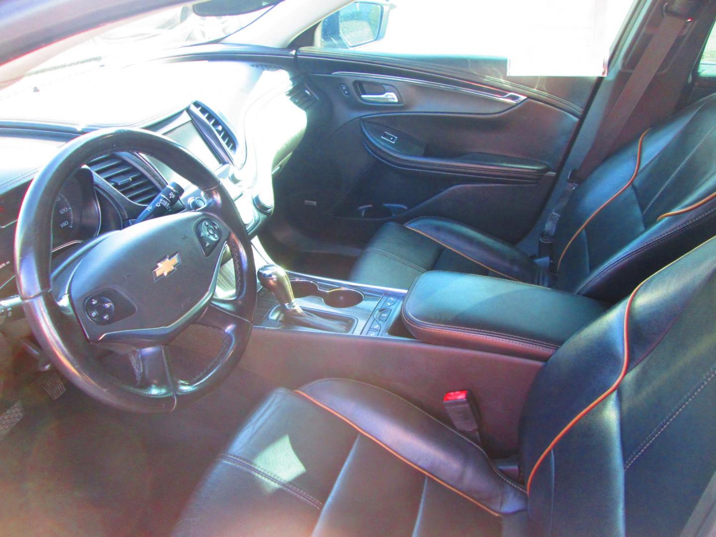 2019 BLACK Chevrolet Impala Premier (1G1105S37KU) with an 3.6L V6 DOHC 24V engine, 6A transmission, located at 1815 NE 28th St., Fort Worth, TX, 76106, (817) 625-6251, 32.795582, -97.333069 - Photo#10