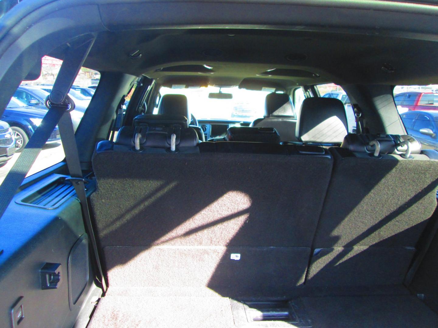 2016 BLACK Ford Expedition EL 2WD (1FMJK1HTXGE) with an 3.5L V6 DOHC 24V FFV engine, 6A transmission, located at 1815 NE 28th St., Fort Worth, TX, 76106, (817) 625-6251, 32.795582, -97.333069 - Photo#6