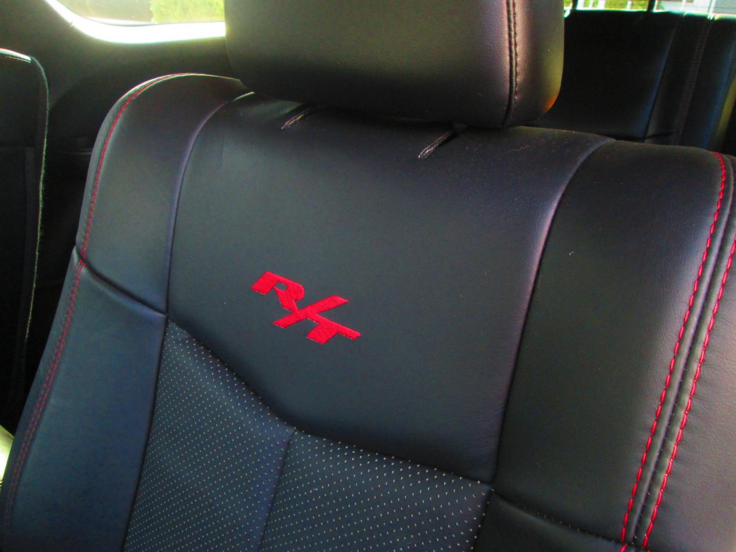 2014 WHITE Dodge Durango R/T 2WD (1C4SDHCT7EC) with an 5.7L V8 OHV 16V engine, 8-Speed Automatic transmission, located at 1815 NE 28th St., Fort Worth, TX, 76106, (817) 625-6251, 32.795582, -97.333069 - Photo#10