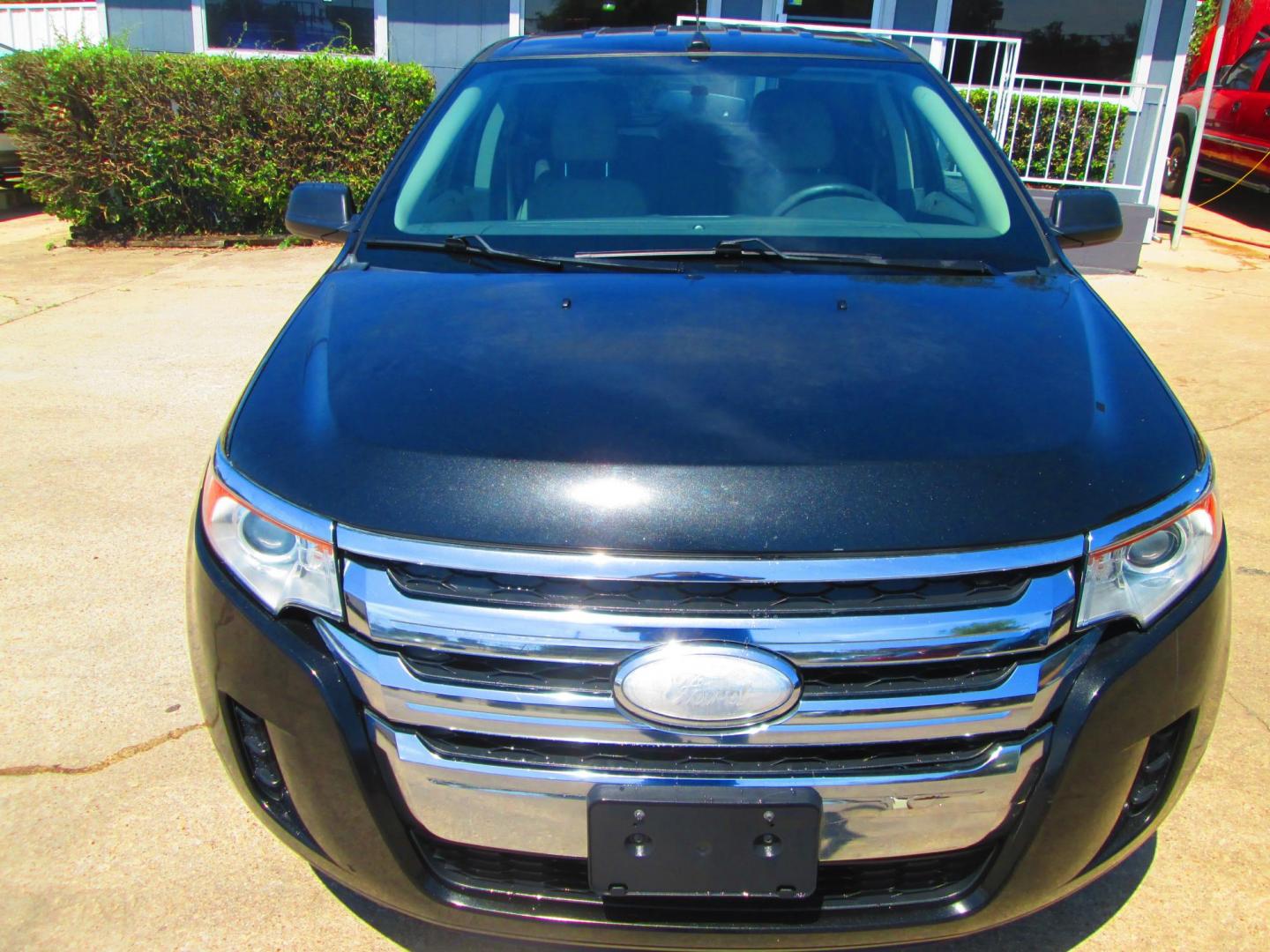 2013 BLACK Ford Edge SE FWD (2FMDK3GC8DB) with an 3.5L V6 DOHC 24V engine, 6-Speed Automatic transmission, located at 1815 NE 28th St., Fort Worth, TX, 76106, (817) 625-6251, 32.795582, -97.333069 - Photo#1