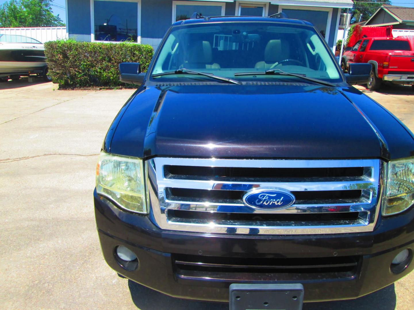 2013 BROWN Ford Expedition Limited 2WD (1FMJU1K54DE) with an 5.4L V8 SOHC 16V FFV engine, 6-Speed Automatic transmission, located at 1815 NE 28th St., Fort Worth, TX, 76106, (817) 625-6251, 32.795582, -97.333069 - Photo#1