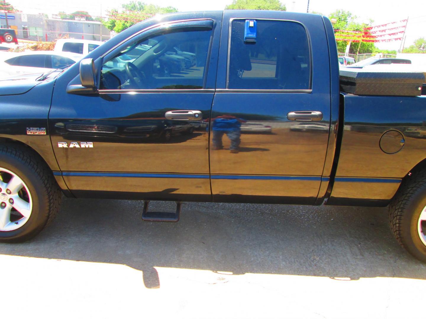 2008 BLACK Dodge Ram 1500 Laramie Quad Cab 2WD (1D7HA18268S) with an 5.7L V8 OHV 16V engine, located at 1815 NE 28th St., Fort Worth, TX, 76106, (817) 625-6251, 32.795582, -97.333069 - Photo#8
