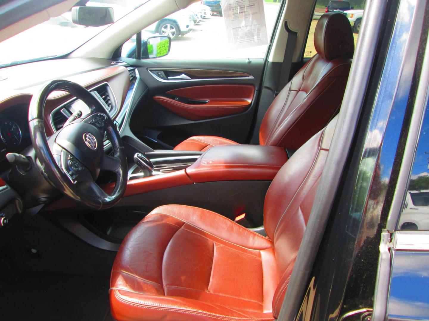 2019 BLACK Buick Enclave Avenir AWD (5GAEVCKW8KJ) with an 3.6L V6 DOHC 24V engine, 9A transmission, located at 1815 NE 28th St., Fort Worth, TX, 76106, (817) 625-6251, 32.795582, -97.333069 - Photo#11