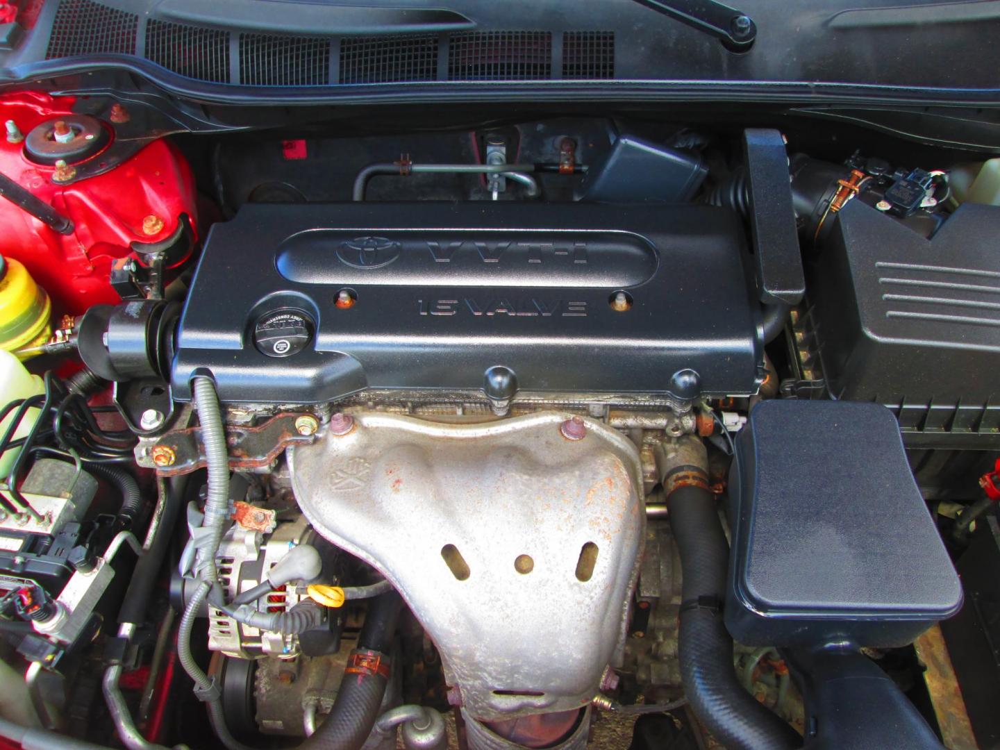 2007 RED Toyota Camry CE 5-Spd AT (4T1BE46K77U) with an 2.4L L4 DOHC 16V engine, 5-Speed Automatic Overdrive transmission, located at 1815 NE 28th St., Fort Worth, TX, 76106, (817) 625-6251, 32.795582, -97.333069 - Photo#11