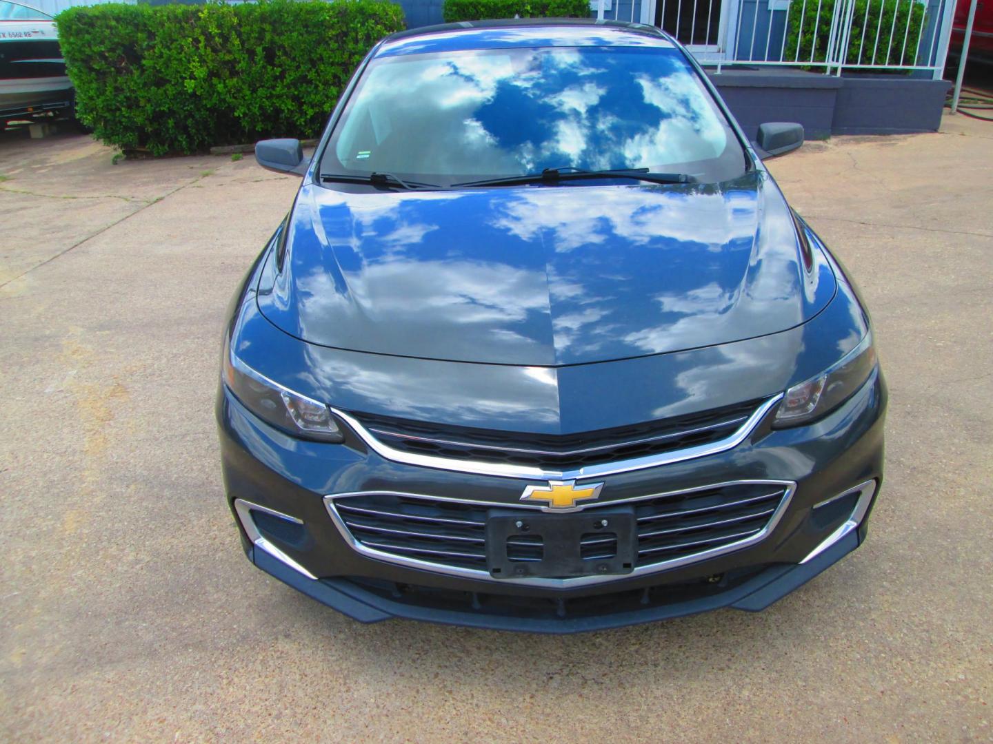 2018 GRAY Chevrolet Malibu LS (1G1ZB5ST9JF) with an 1.5L L4 DOHC 16V engine, 6A transmission, located at 1815 NE 28th St., Fort Worth, TX, 76106, (817) 625-6251, 32.795582, -97.333069 - Photo#1