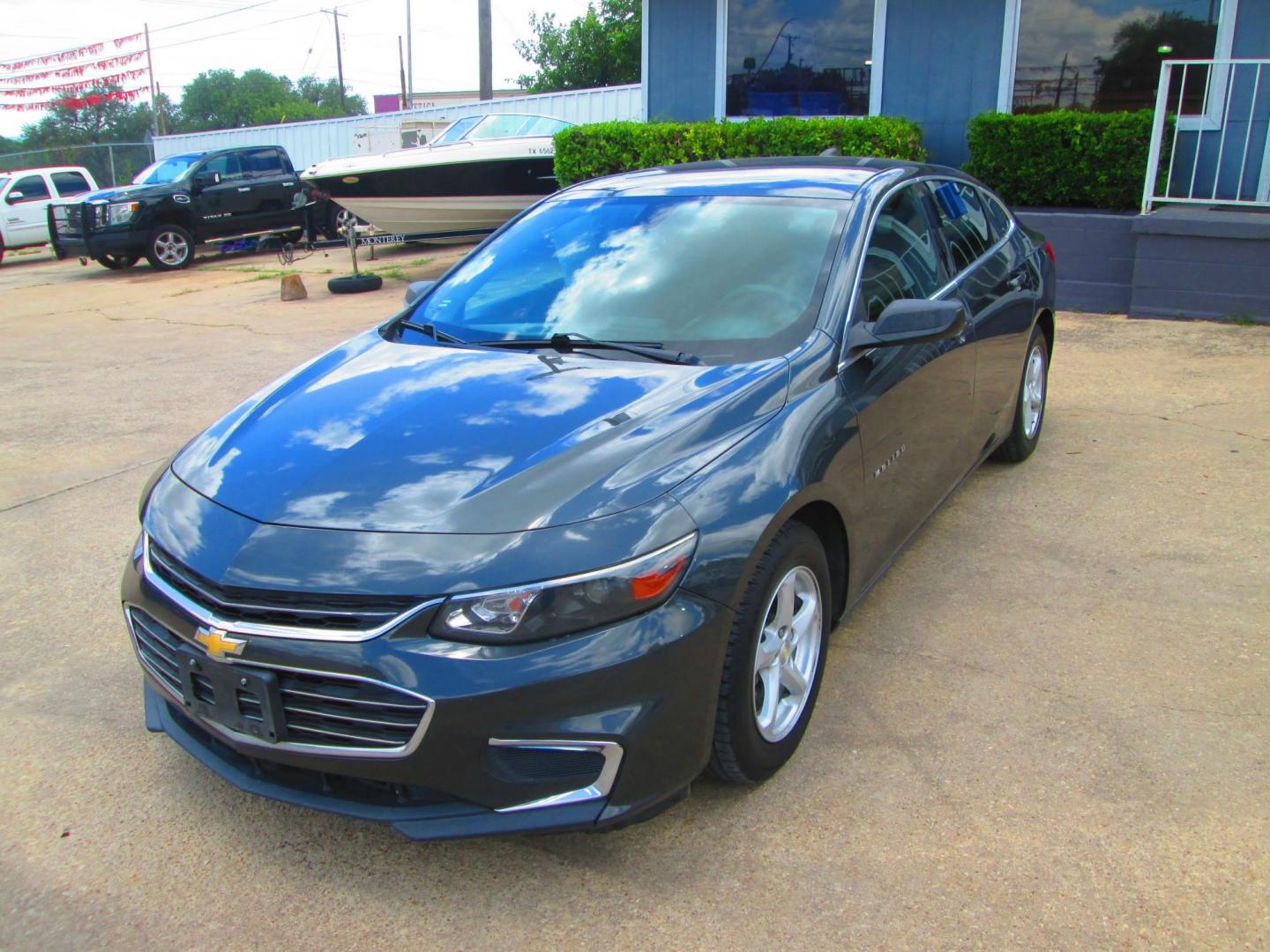 2018 Chevrolet Malibu 1LS's photo