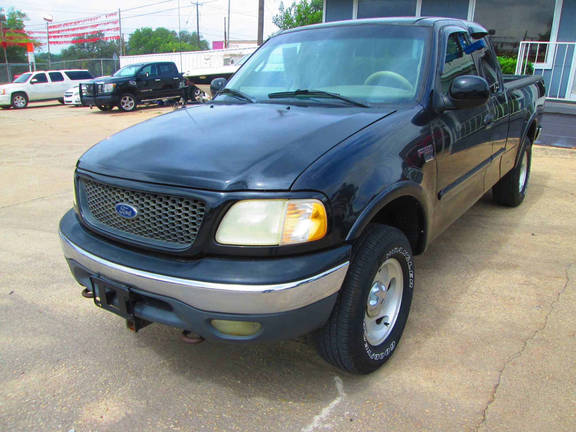 photo of 2001 Ford F-150 Lariat SuperCab Long Bed 4WD