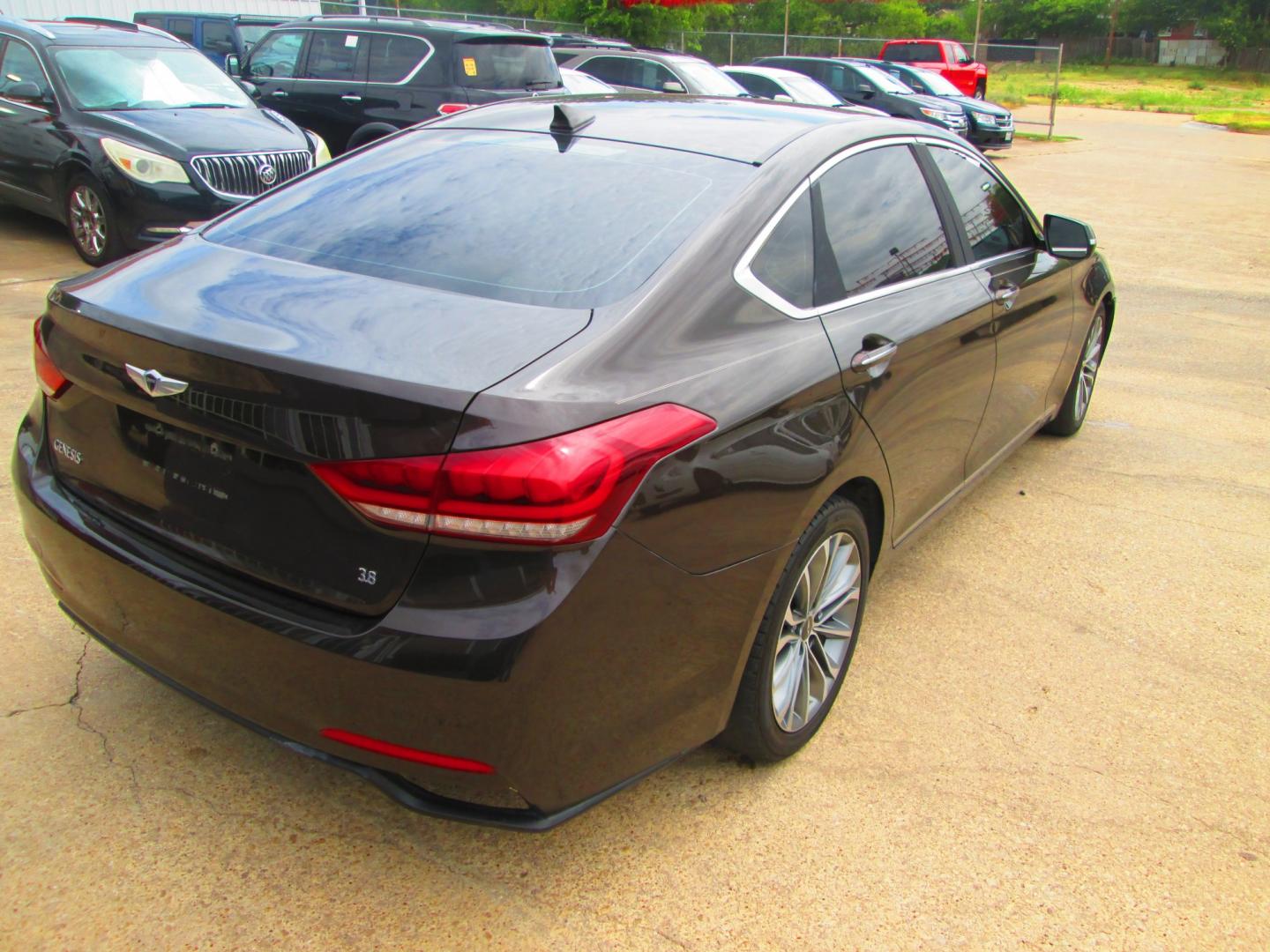 2015 BROWN Hyundai Genesis 3.8L (KMHGN4JE3FU) with an 3.8L V6 DOHC 24V engine, 6A transmission, located at 1815 NE 28th St., Fort Worth, TX, 76106, (817) 625-6251, 32.795582, -97.333069- Photo#4