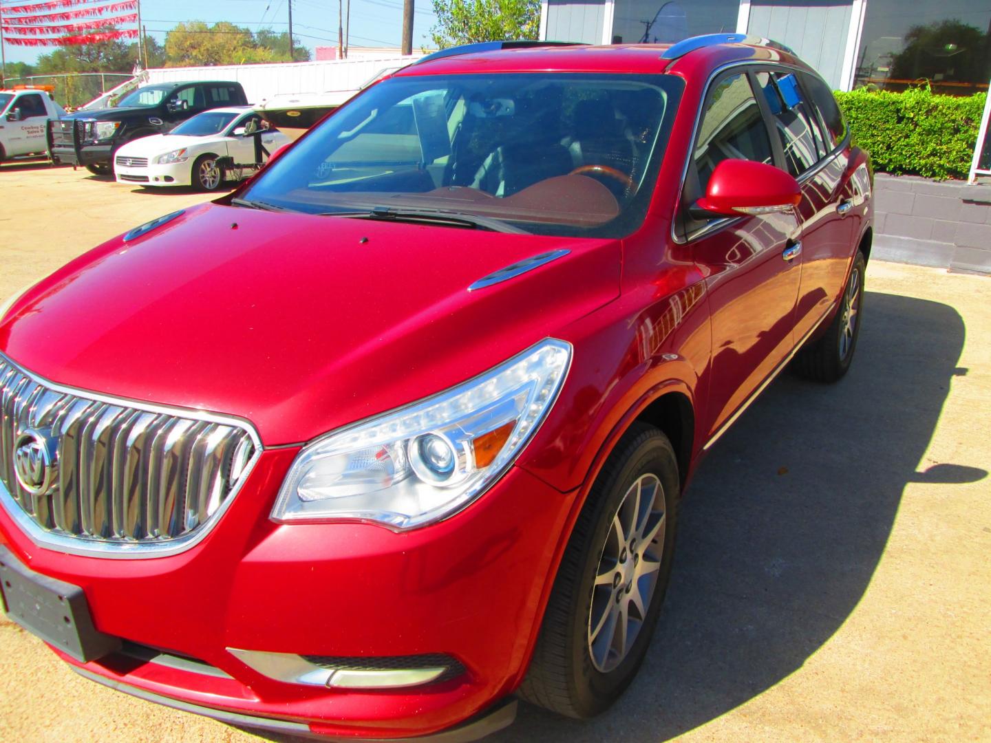 2013 RED Buick Enclave Leather FWD (5GAKRCKD7DJ) with an 3.6L V6 DOHC 24V engine, 6-Speed Automatic Overdrive transmission, located at 1815 NE 28th St., Fort Worth, TX, 76106, (817) 625-6251, 32.795582, -97.333069- Photo#0