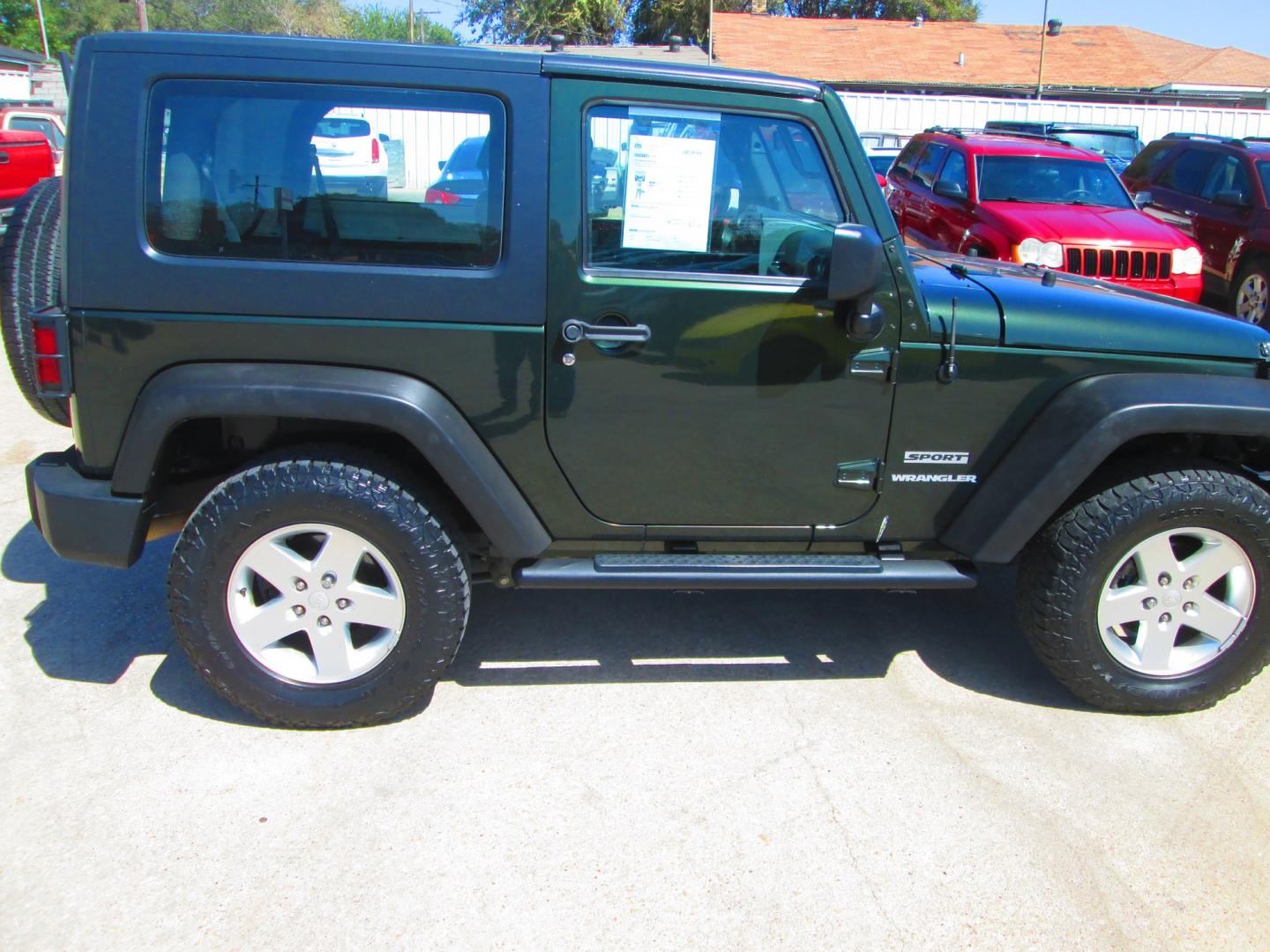 2010 GREEN Jeep Wrangler Sport 4WD (1J4AA2D12AL) with an 3.8L V6 OHV 12V engine, located at 1815 NE 28th St., Fort Worth, TX, 76106, (817) 625-6251, 32.795582, -97.333069- Photo#3